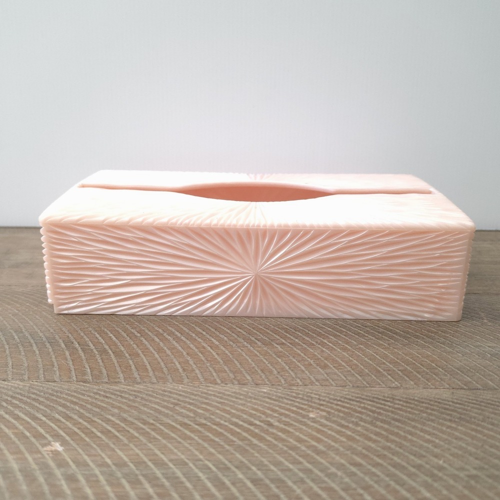 Vintage 1960s Pink Celebrity Tissue Box Holder Starburst Acrylic Lucite Plastic - Picture 2 of 10